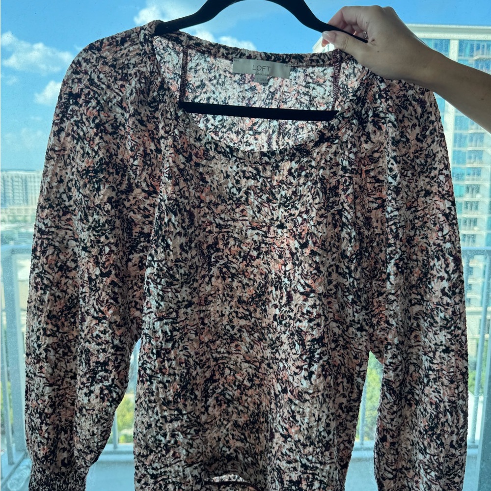 LOFT Women's Abstract Black and Pink Blouse